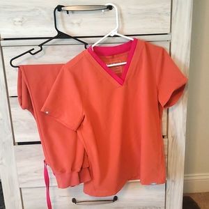 Figs Scrubs Women's M